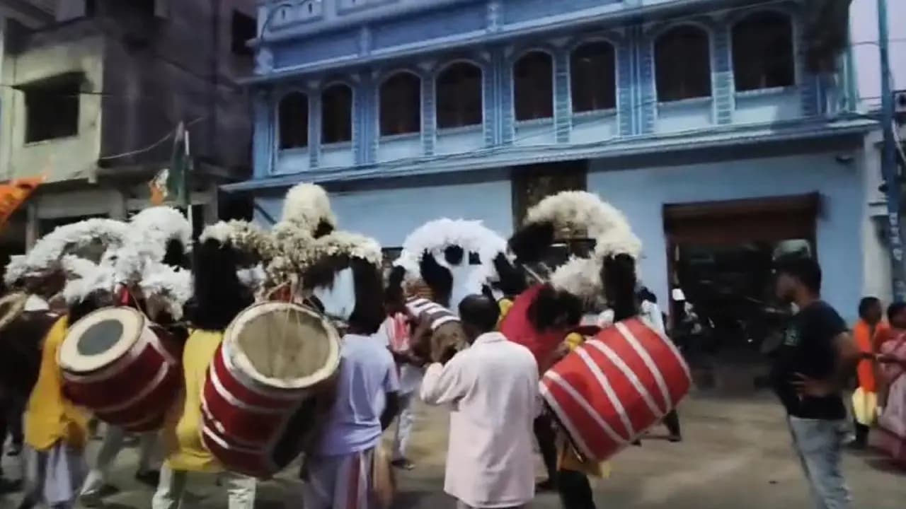 Celebrations of BJP workers in front of anubrata mondals house