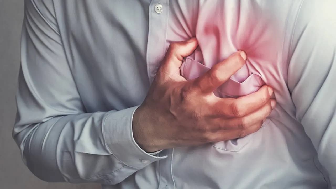 Silent Inflammation Causes Heart Attack Even With Normal Cholesterol Levels: Doctors Warn
