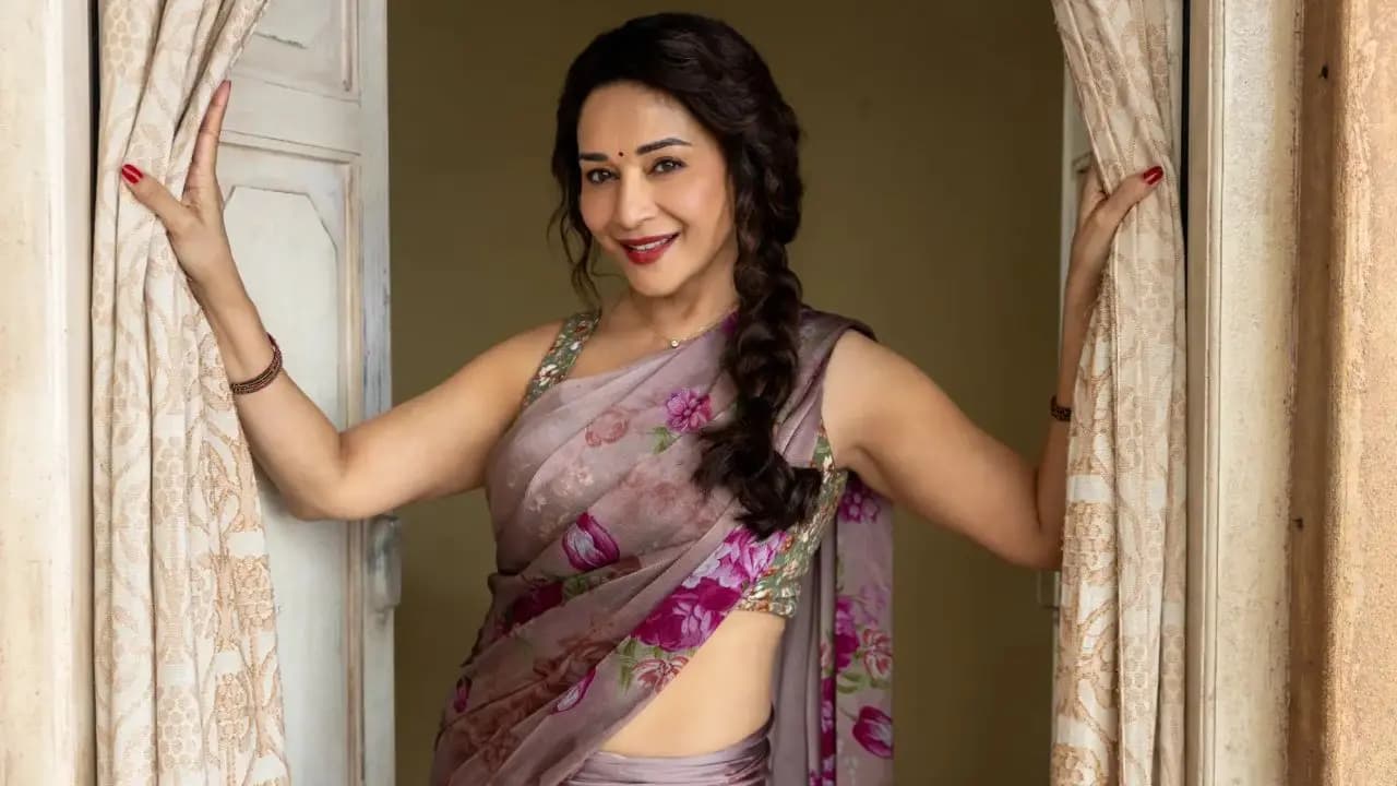 'Maa Behen' Star Madhuri Dixit Explains Why comedy is harder than drama