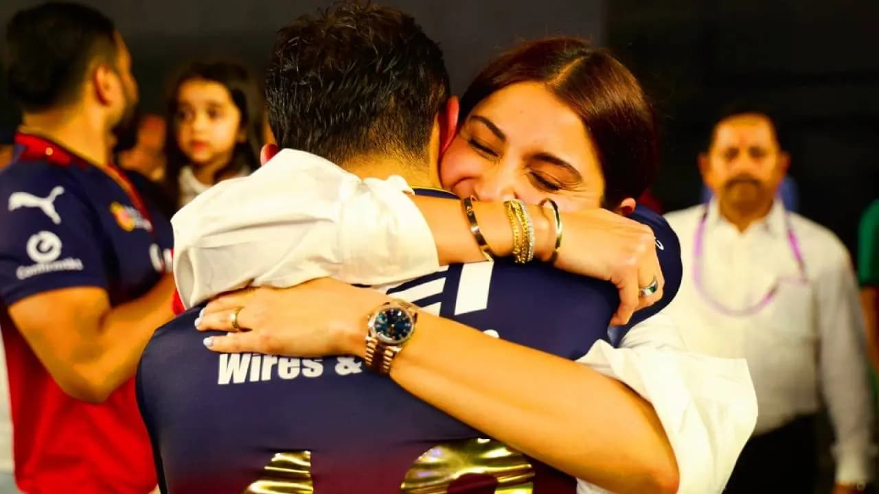 Anushka Sharma Celebrates Wildly With Radha Jaap Counter As Virat Kohli Lifts Second IPL Trophy For RCB