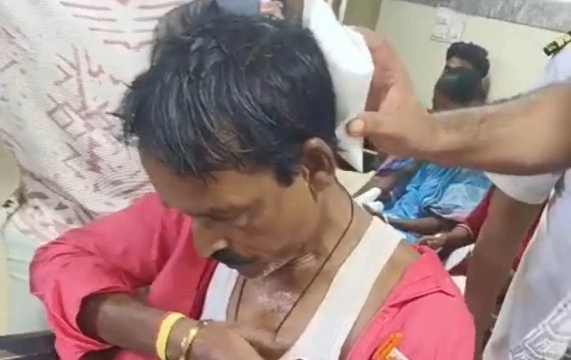 One received injuries following the infighting of BJP in West Midnapore