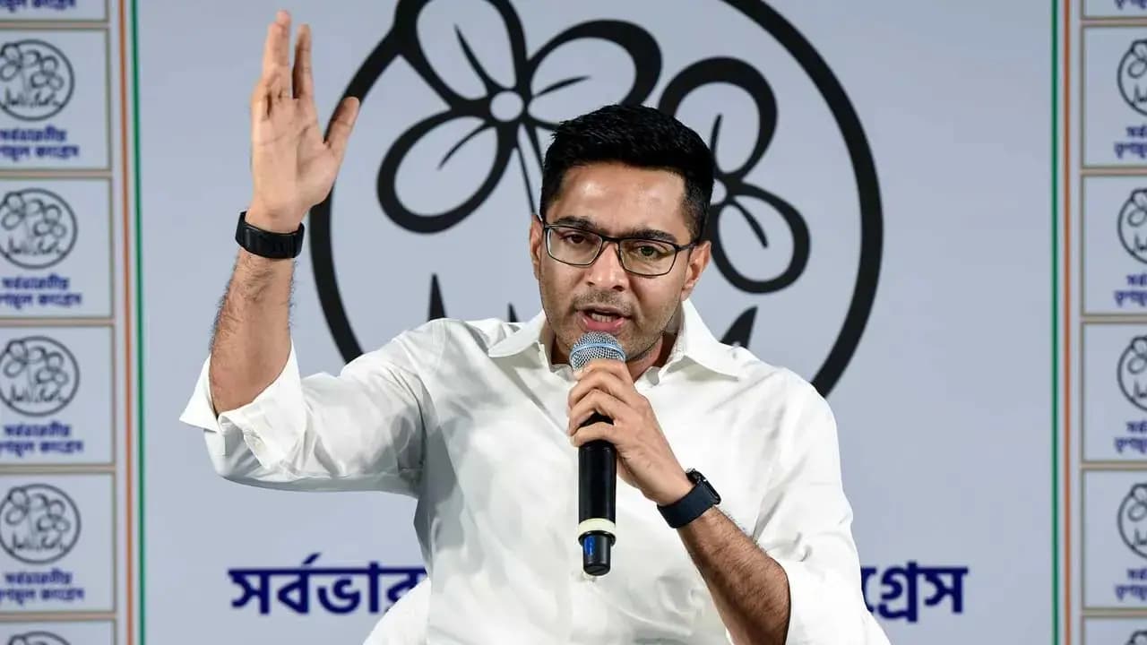Abhishek Banerjee's Diamond Harbour FC in trouble, Bengal Sports Minister Nishith Pramanik orders Probe 