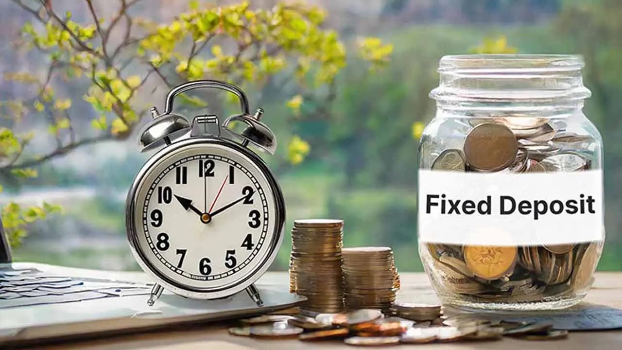 Fixed Deposit vs Savings Accounts