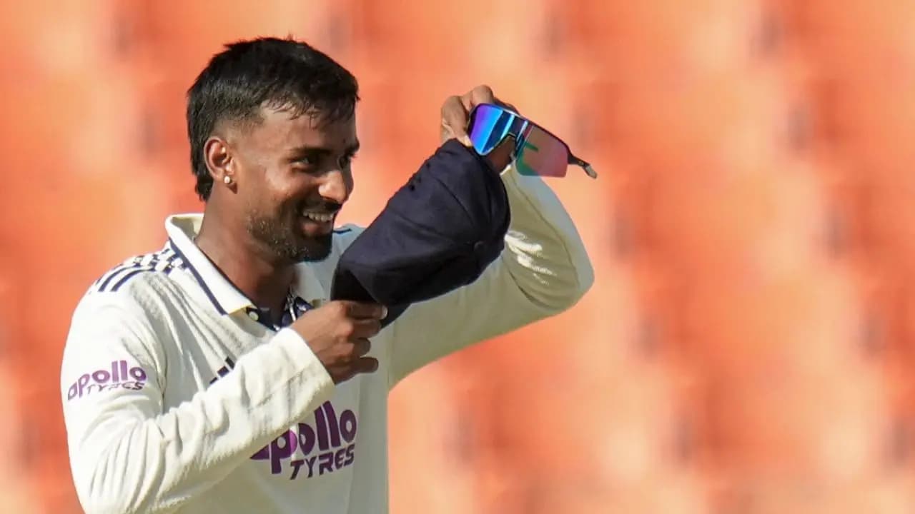 Manav Suthar carried his India form into county cricket