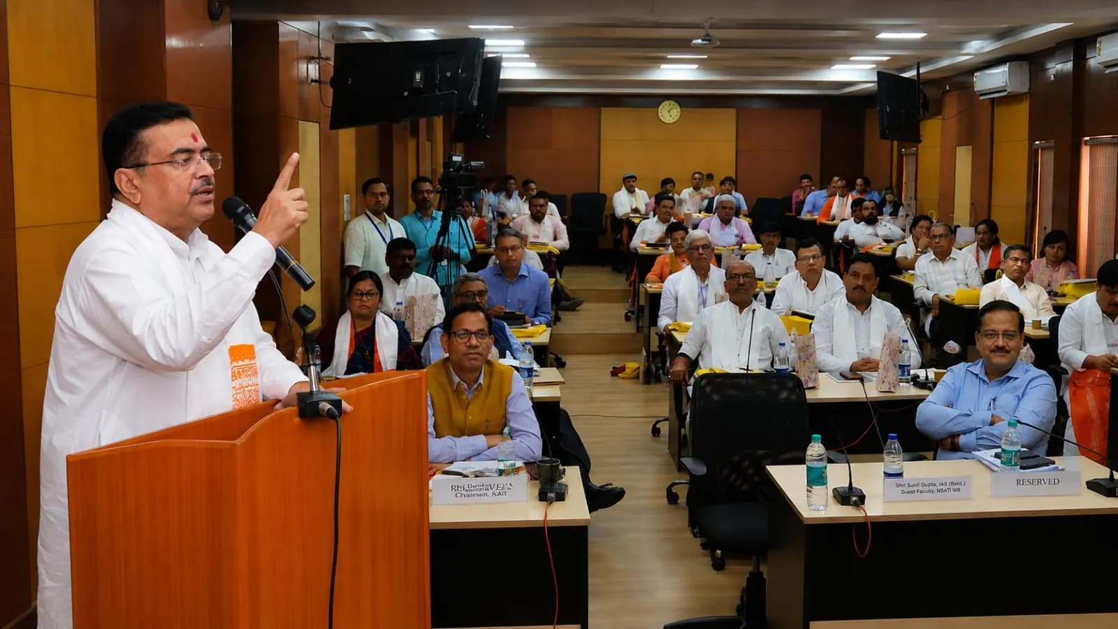 new ministers getting administrative training