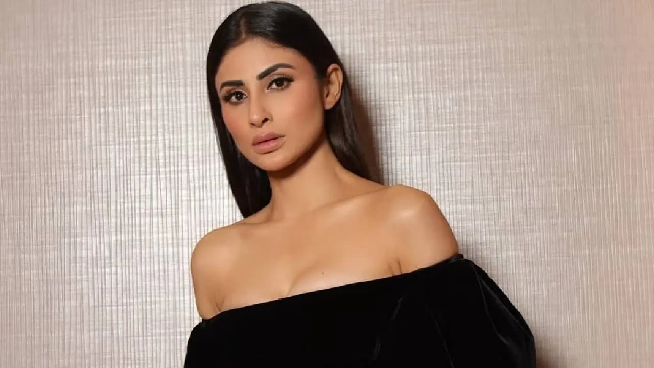 mouni roy