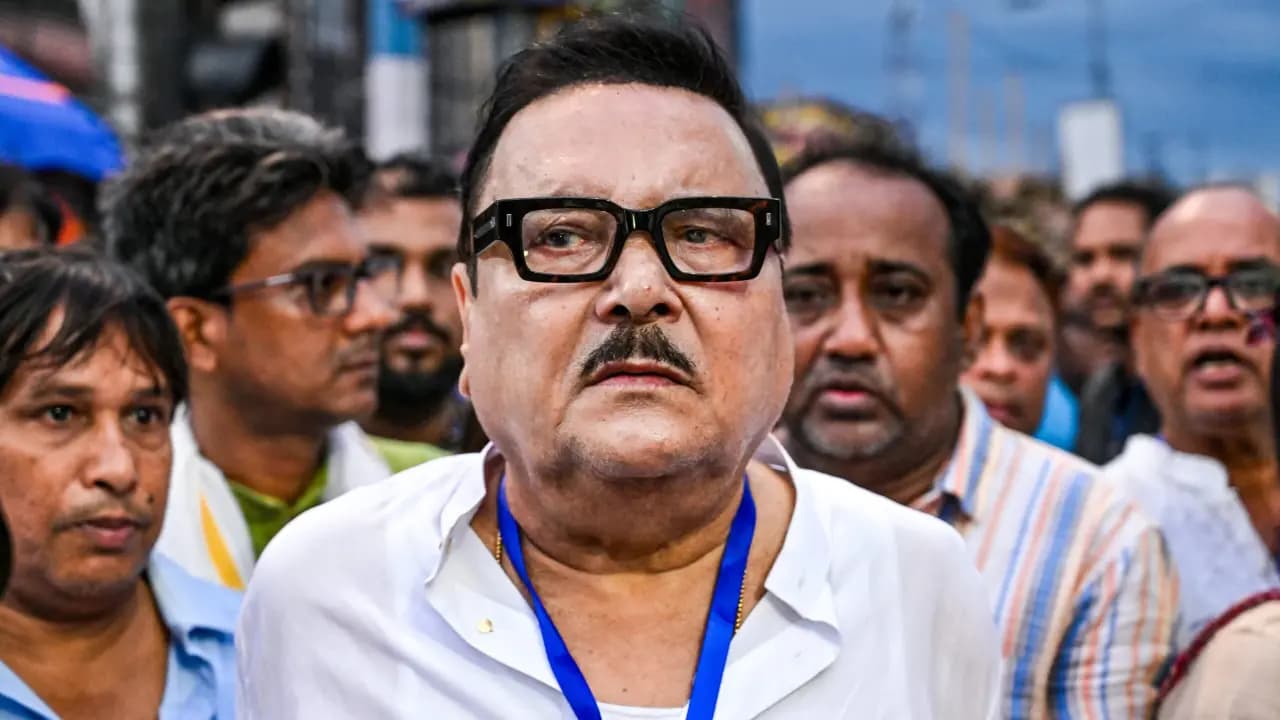 Municipal Recruitment Scam: ED Raids several houses of Kamarhati MLA Madan Mitra now interrogating the TMC leader on