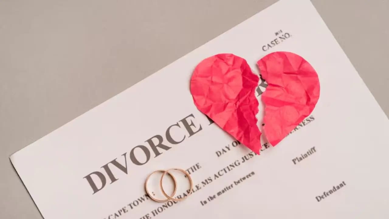 Divorce within three minutes of wedding, serious allegations against groom