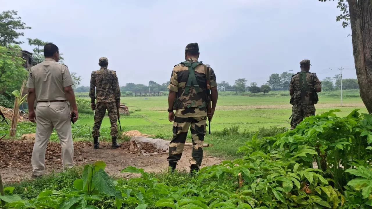 20 Bangladeshi Tried To Enter Indian Village, Tension Erupted In India-Bangladesh Border in Malda 