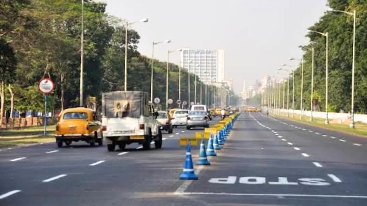 PM Visit to Kolkata: Trafiic restrictions on various areas by imposed by Kolkata Police