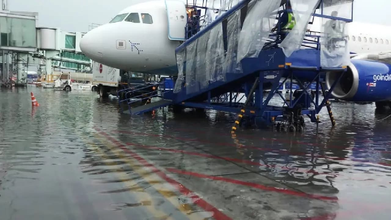 Flight operations at Kolkata Airport were temporarily disrupted due to severe weather conditions 
