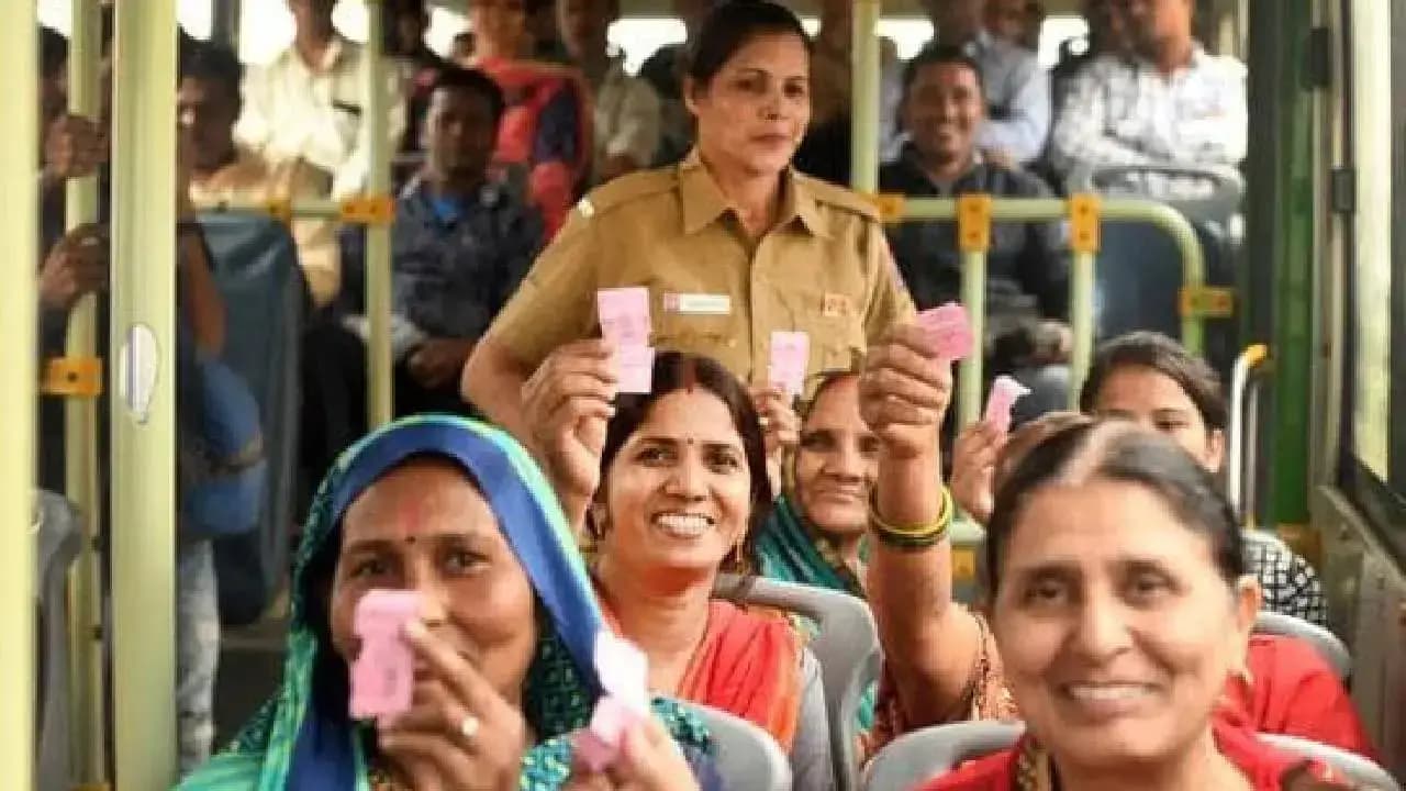 Pink Cards Free Bus Travel 