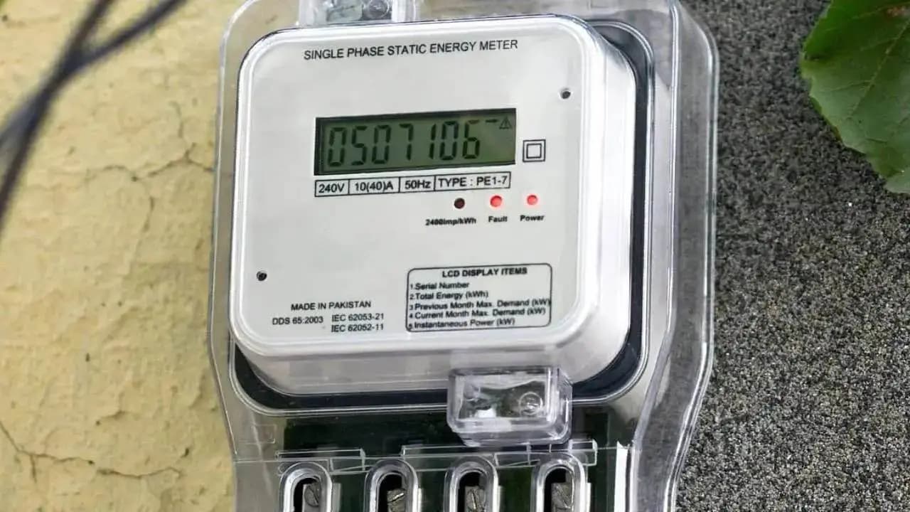 Smart Meter In West Bengal Whats The Difference Between Smart Meter And Traditional Meter