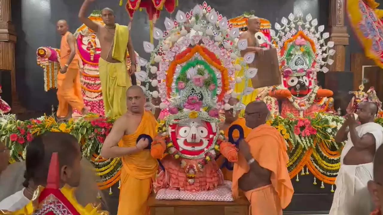 Digha Jagannath Temple: The Snan Yatra of Lord Jagannath at Digha celebrated with great grandeur 