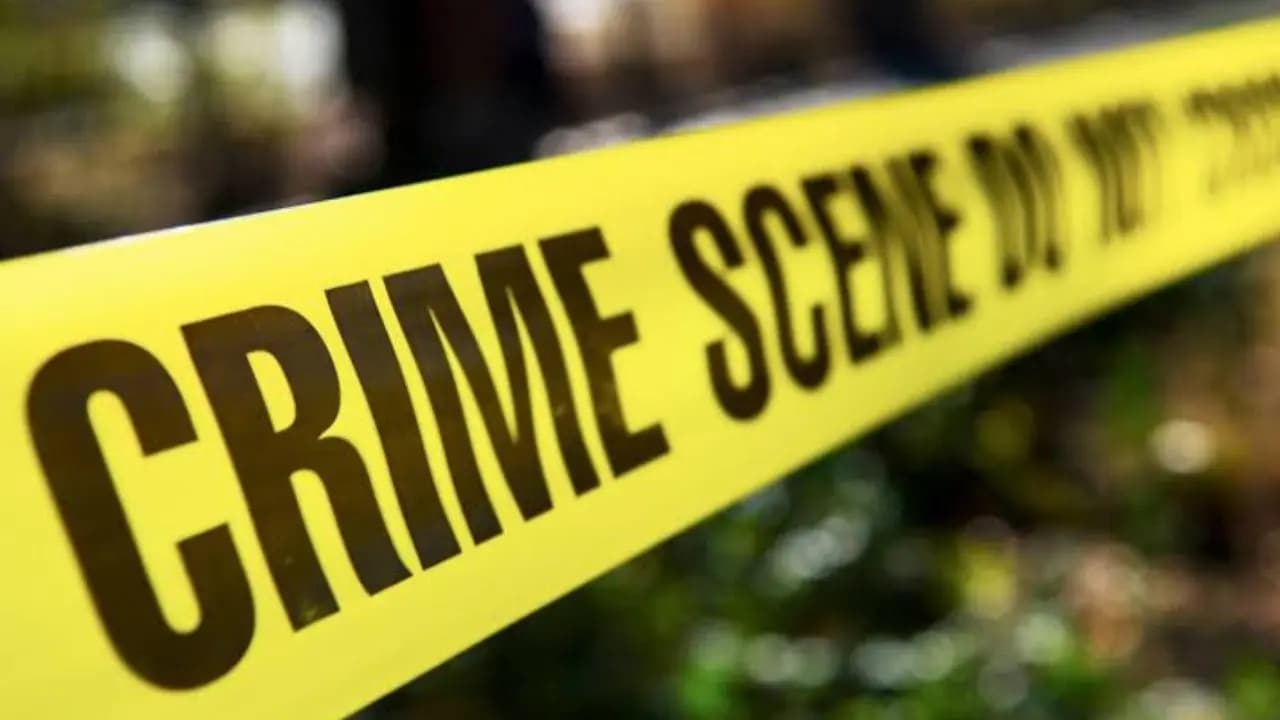 bengaluru man stabs girl for not marrying him