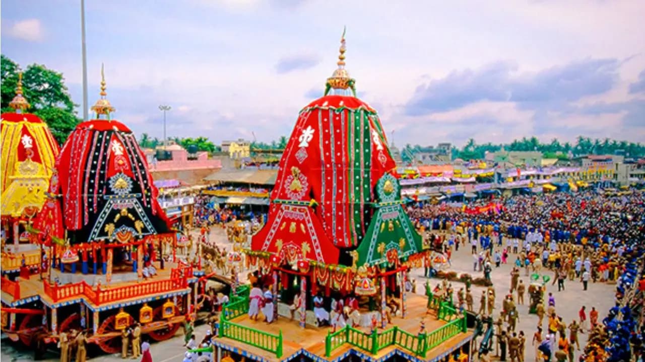 Puri Jagannath Rath Spiritual Meaning: chariots of jagannath balaram subhadra making