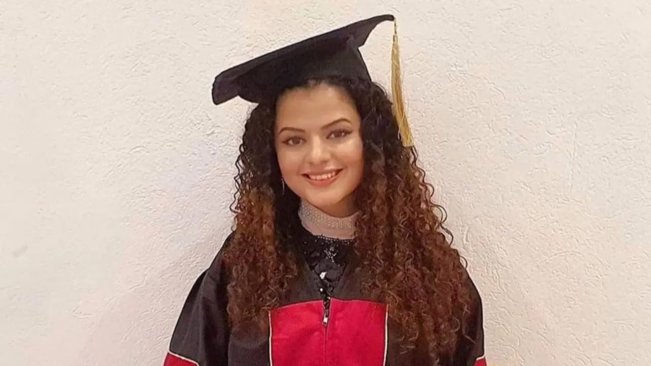 palak muchhal received honorary doctorate shares memory