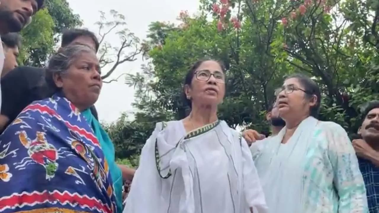 Mamata At TMC Rally: Tension at TMC rally Mamata Banerjee levels explosive allegations against BJP and police