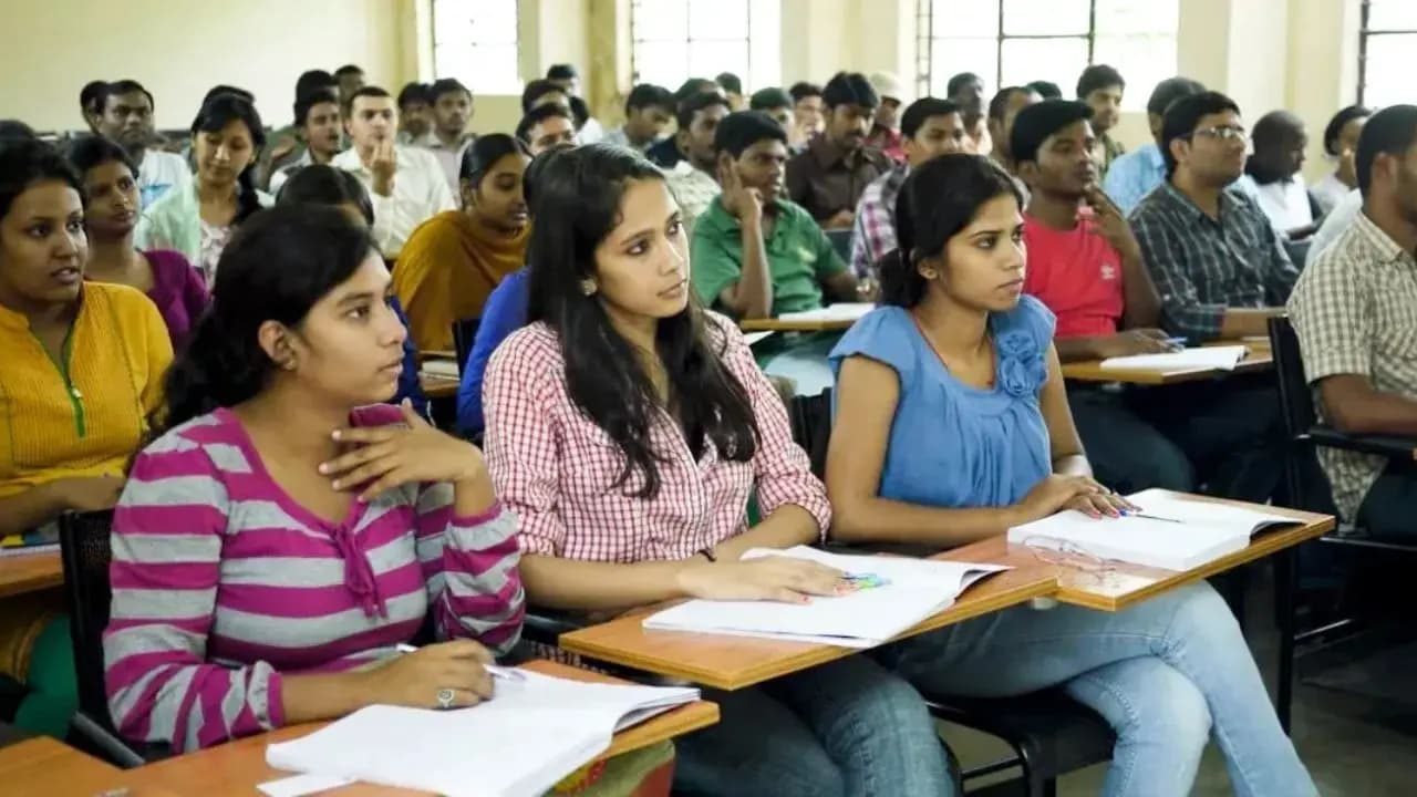 58 Engineering Colleges Closure in India: AICTE Closes 58 engineering colleges across India how many colleges of Bengal are on the list