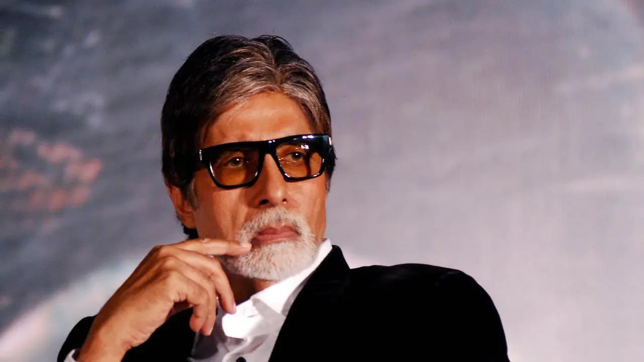 Amitabh Bachchan: admitting mistake is okay it shows character