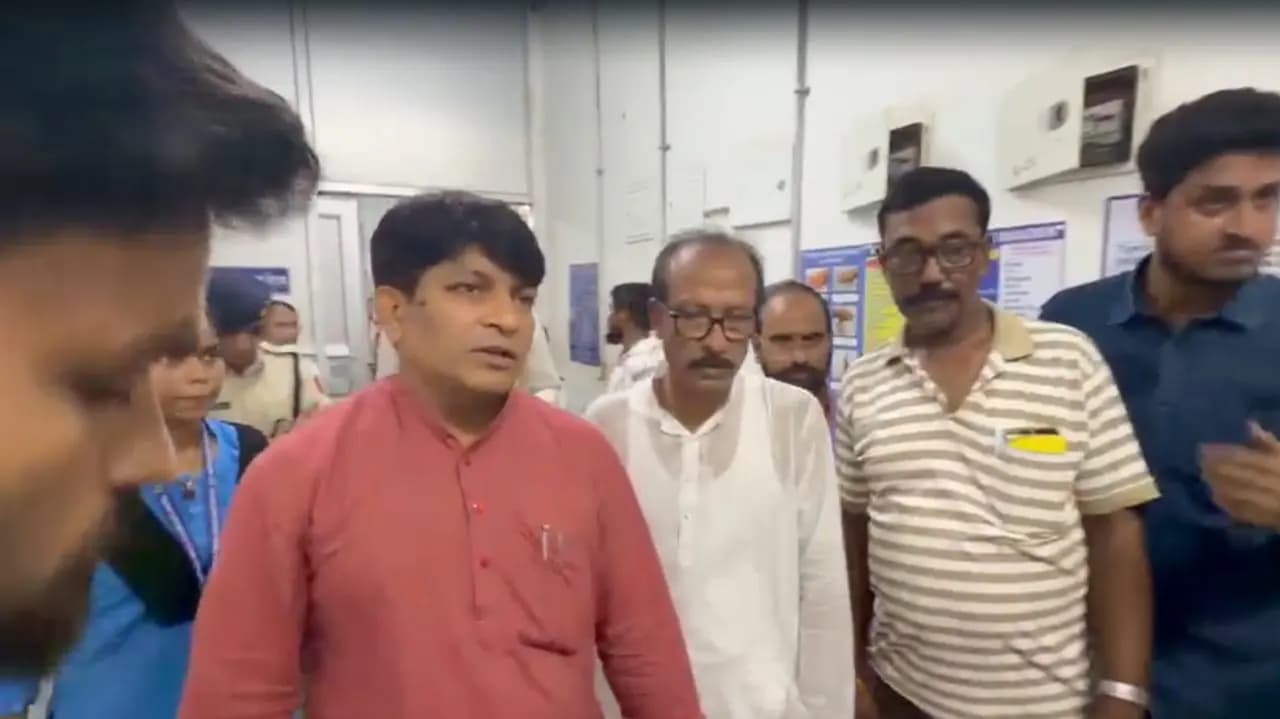 Murshidabad Accident: death toll rises to five CM Suvendu Adhikari paid condolences