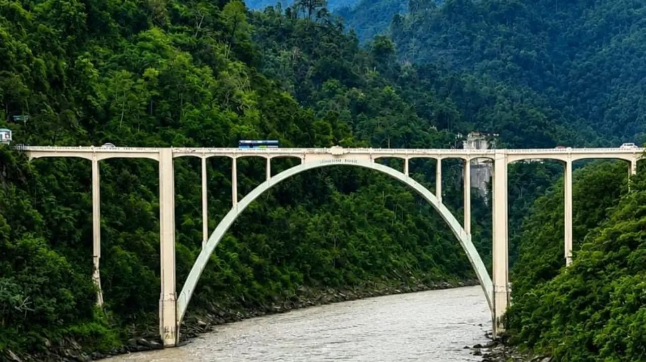 Even after 85 years the Coronation Bridge is still an engineering marvel