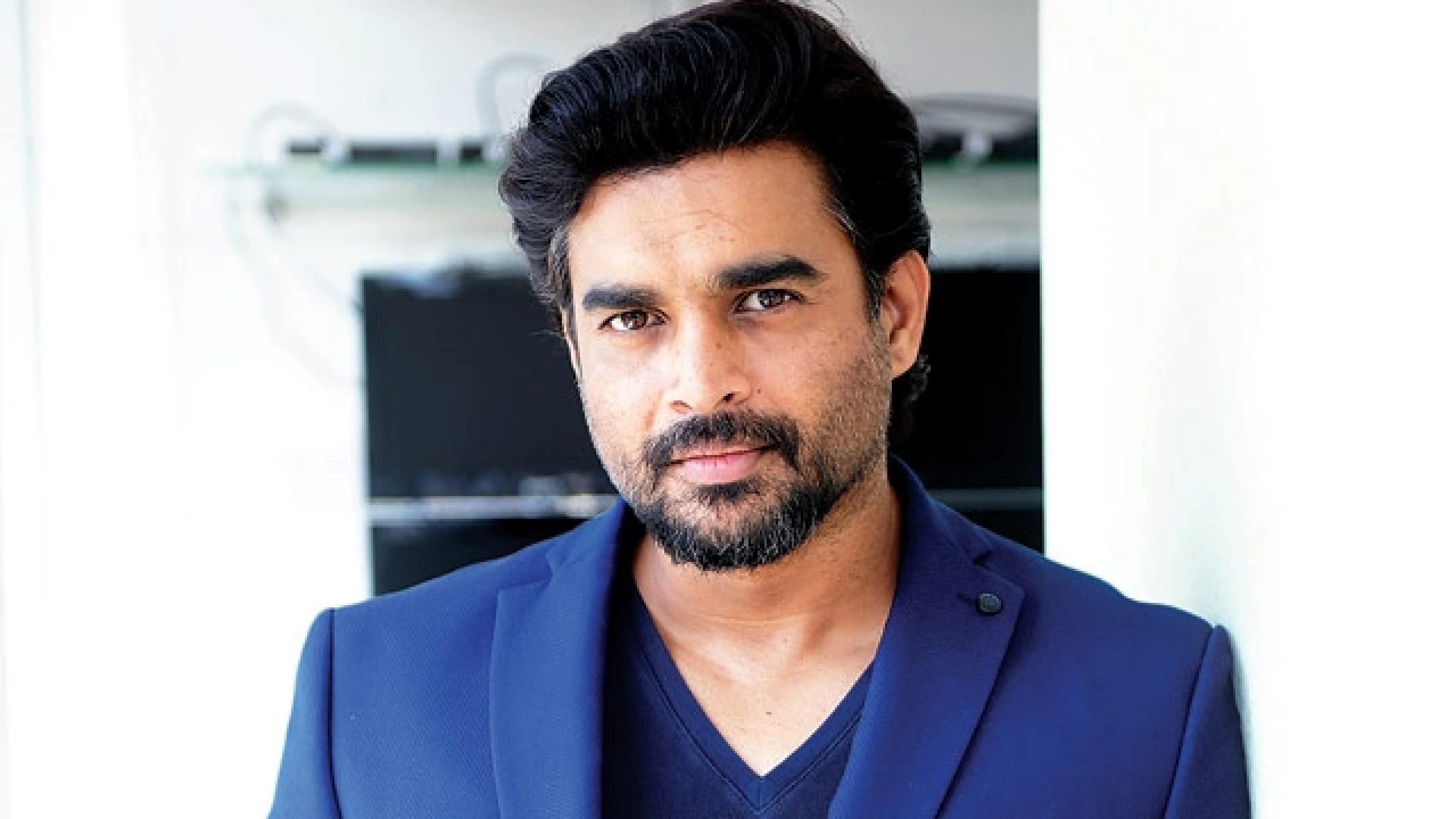 Jeena Isi Ka Naam Hai Returns: R Madhavan Replaces Late Farooq Shaikh as Host