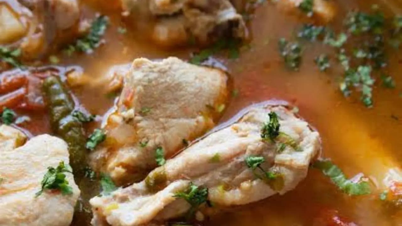 Zero spice chicken recipe of supriya devi: know how to cook this favourite dish of uttam kumar