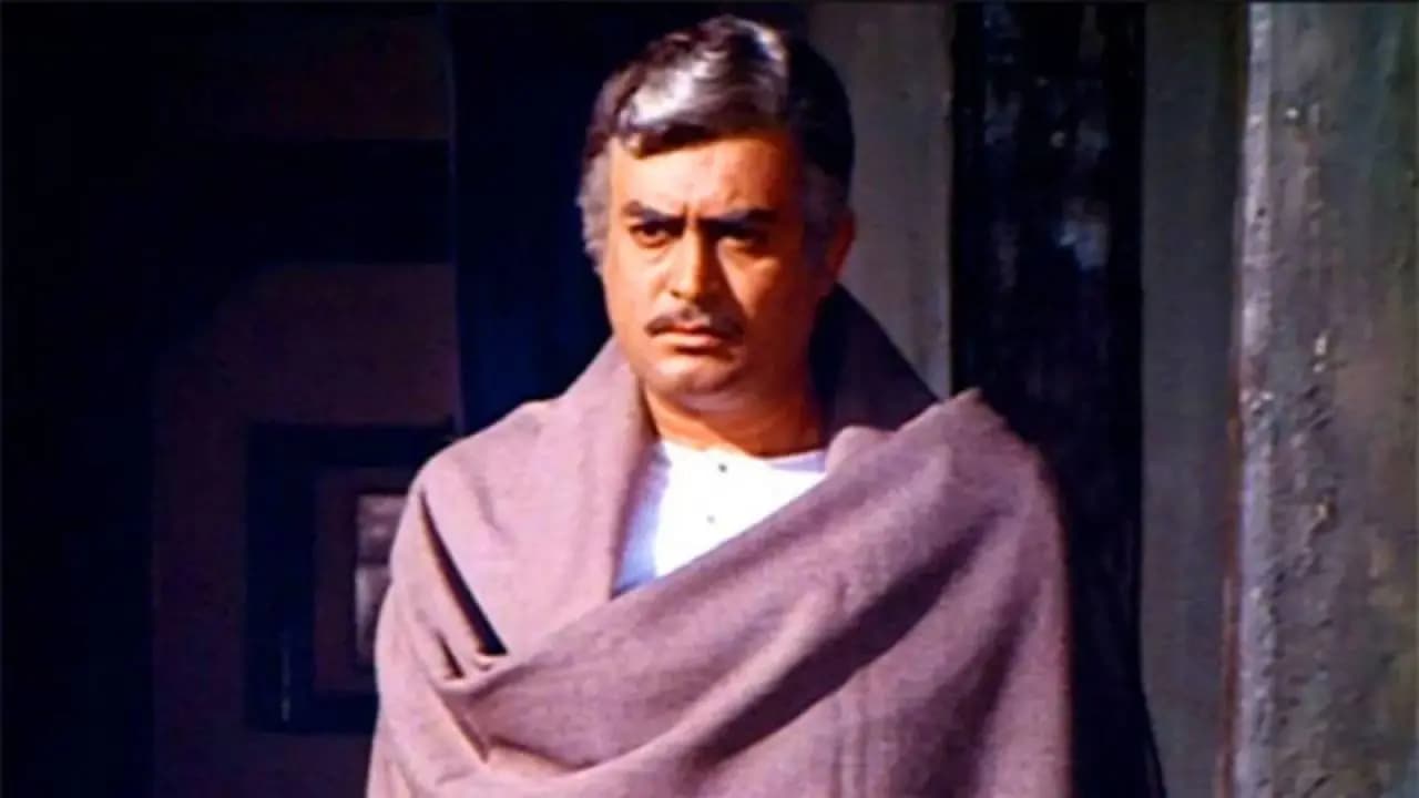 The Haunting Palm Reader Prediction That Foretold Sanjeev Kumar s Tragic Early Death