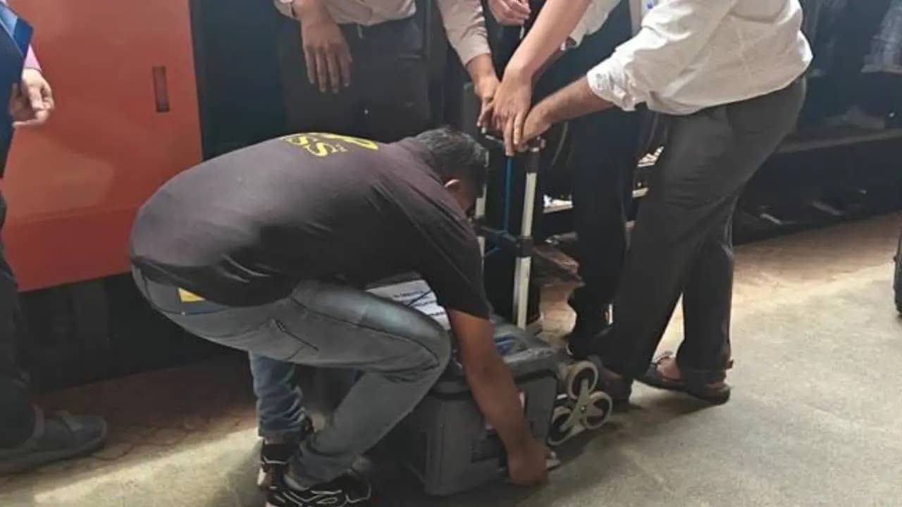 for the first time in history heart for transplant was transported by rail