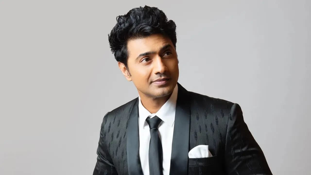 Dev announced that bagha Jatin is returning on the big screen but now in Hindi on 14 august 