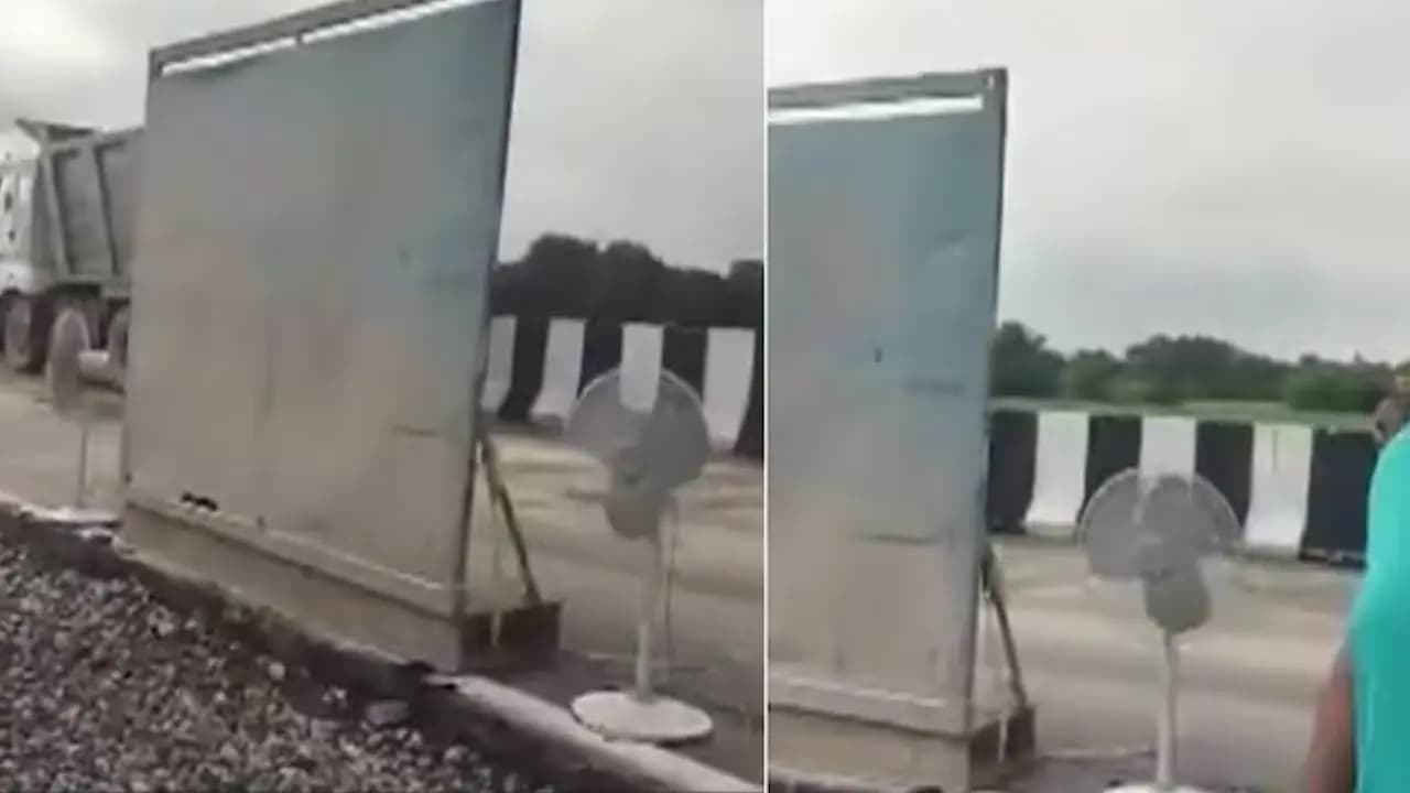 Electric fans installed to dry up the accumulated water and mud on the expressway Netizens cant stop laughing at the video