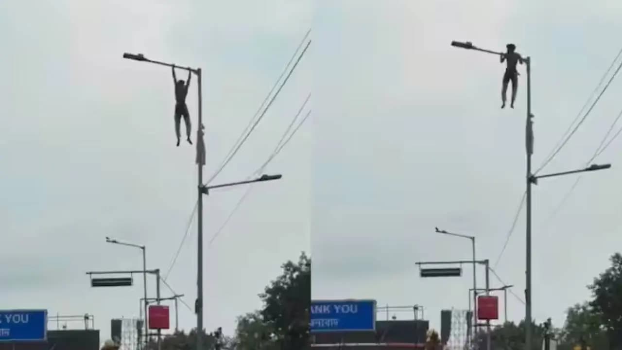 kolkata Viral Video: Youth Uses Kolkata Lamppost as Pull-Up Bar