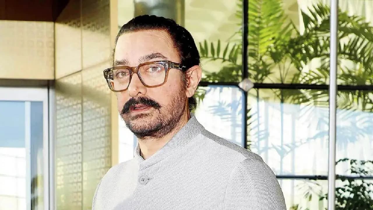 Aamir Khan Faces Trolls Over fourth marriage On KBC 18 Stage