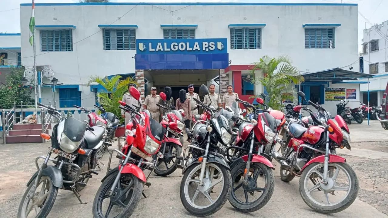 Murshidabad News: A large number of stolen motorcycles recovered in Murshidabad where did all these bikes go