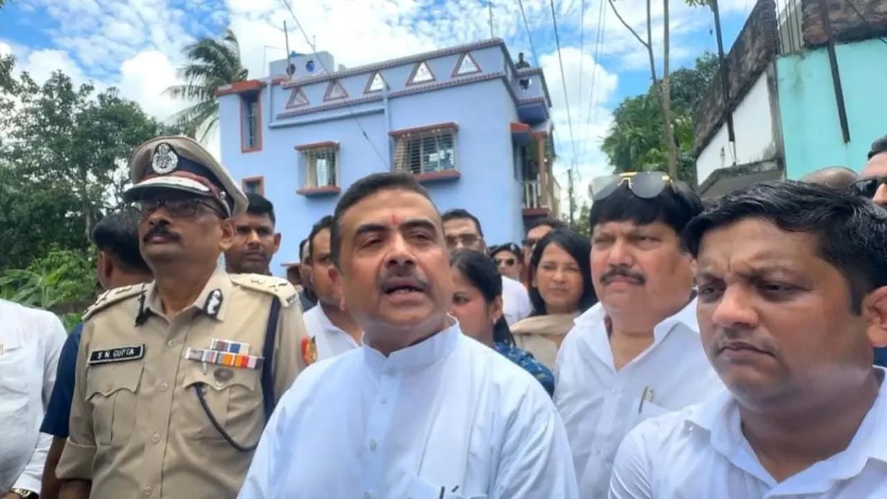 Suvendu Adhikari visited Halishahar on Monday he met the family of the deceased assured them of a thorough investigation and announced the provision of a job and RS 10 lakh in compensation