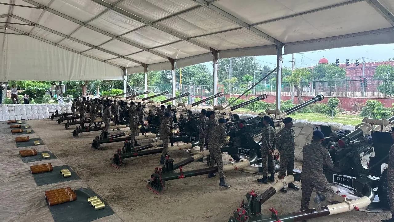 21-Gun Salute Explained: Why India Fires 21 Rounds on Independence and Republic Day