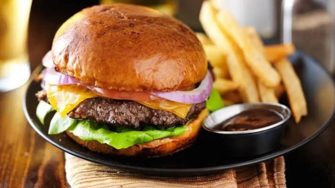 Restaurant Food Safety: 7 Crucial Hygiene Checks to Avoid Food Poisoning