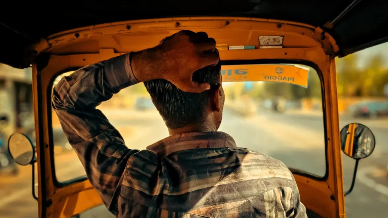  Strict Rules For Auto Taxi Drivers and Licence where and why all you need to know 