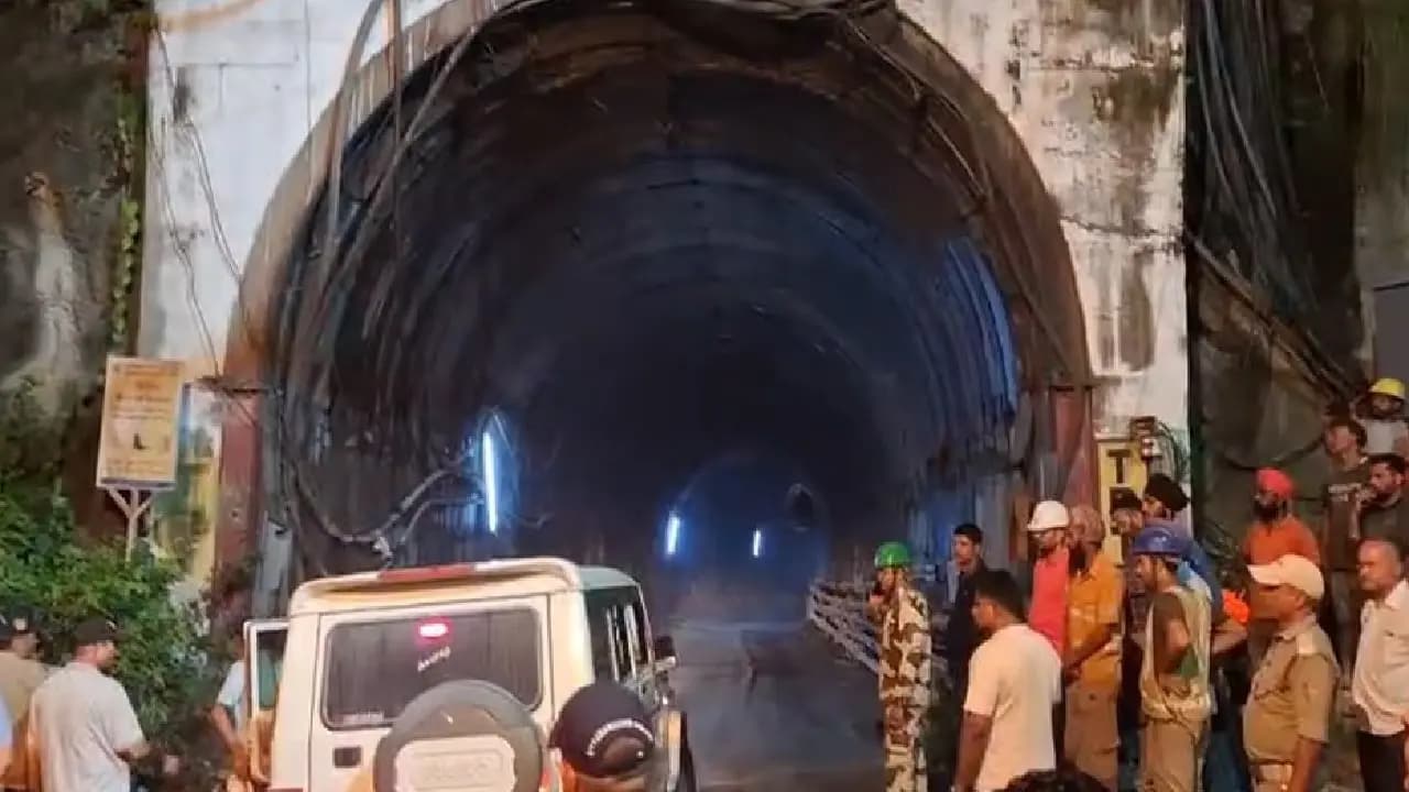 Uttarakhand Tunnel Collapse: At least seven people were killed sources claimed