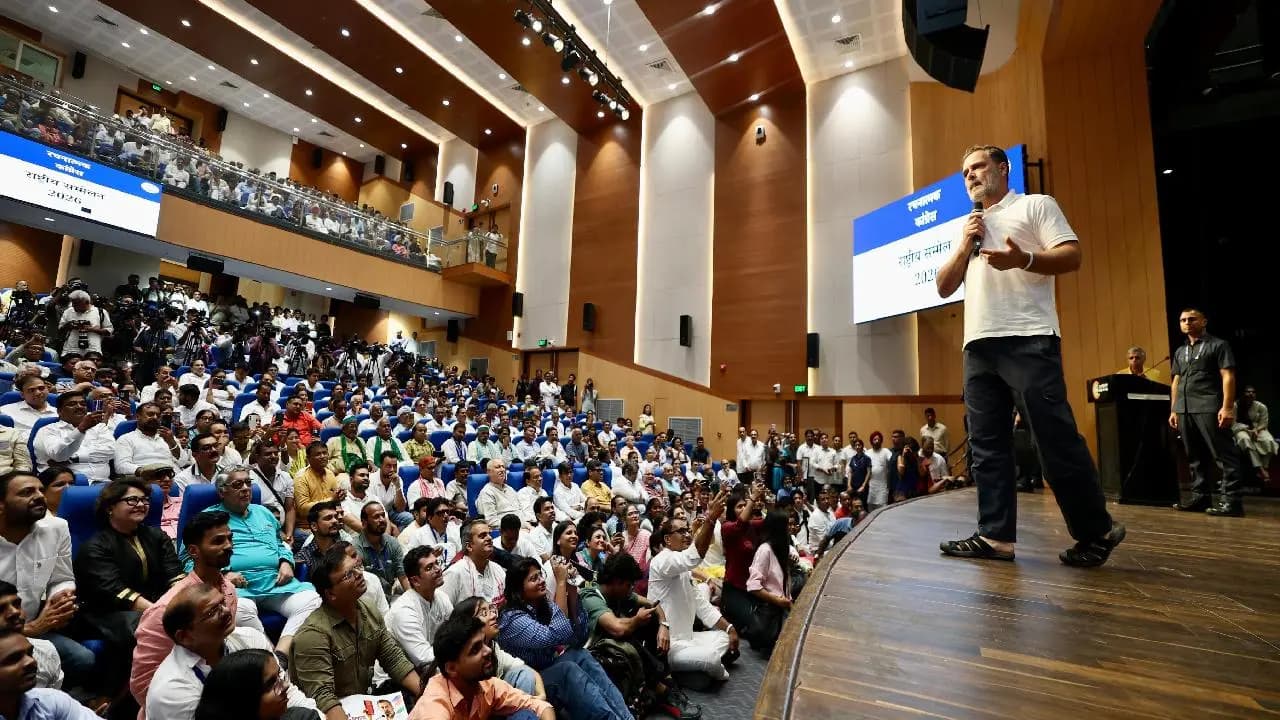 Congress Rahul Gandhi criticized PM Modis foreign policy says India missed a major diplomatic opportunity during the Iran conflict