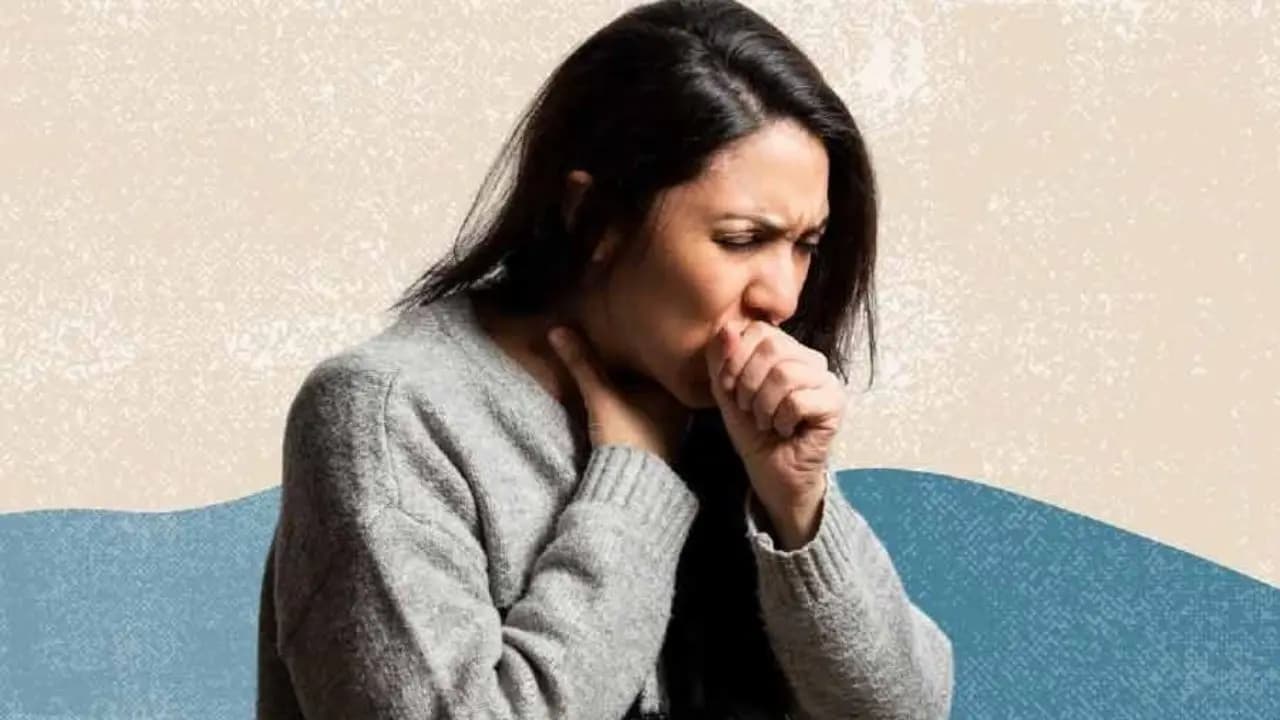 Constant Throat Clearing: Causes Hidden Health Risks and Prevention Tips