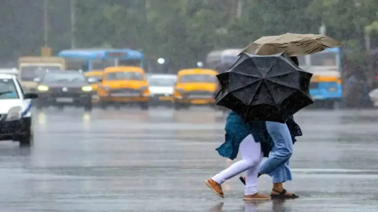 Kolkata Weather Update: Rain and Thunderstorm Alert in Kolkata on Independence Day 2026
