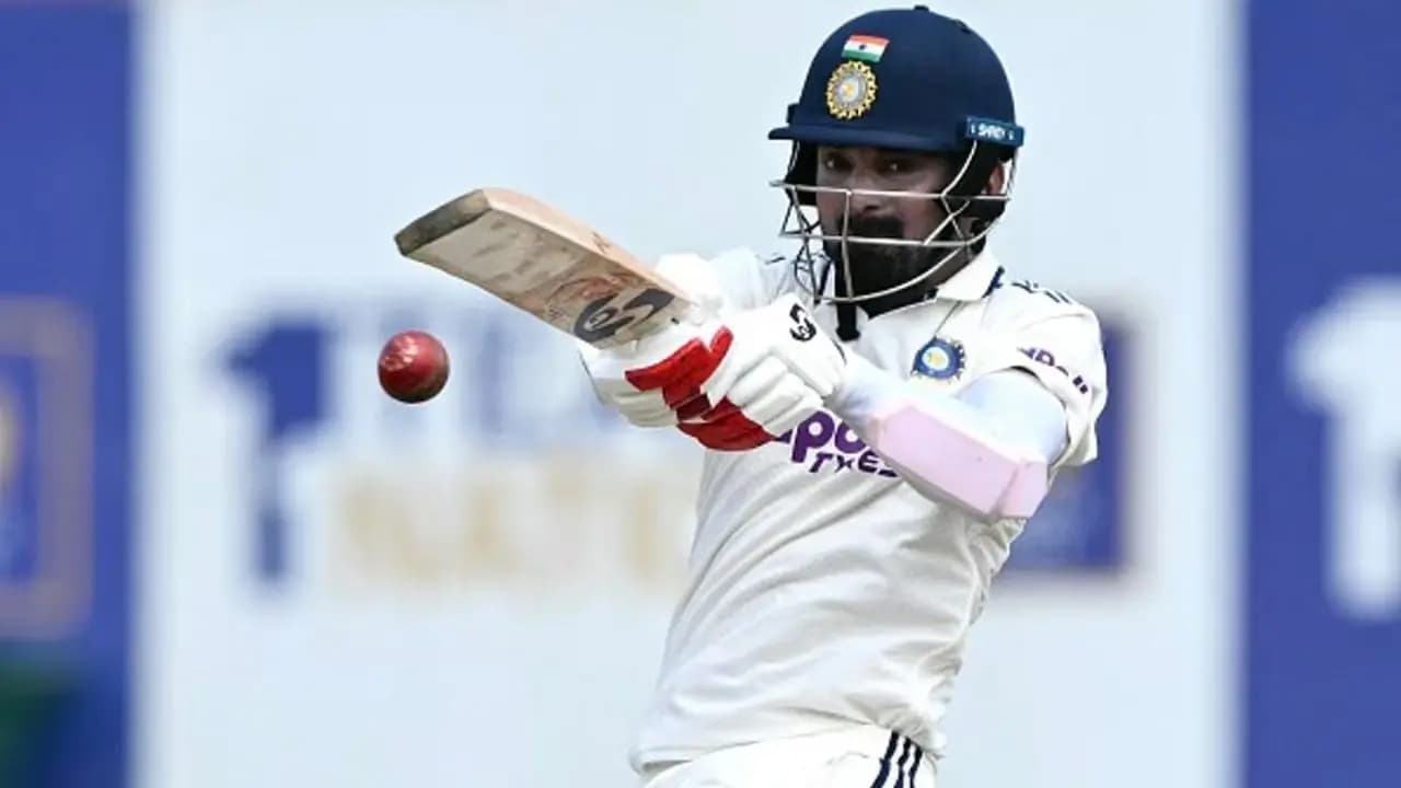 Indias batting coach Sitanshu Kotak has hinted that KL Rahul is likely to come out to bat on Day 2 after retiring hurt on Day 1
