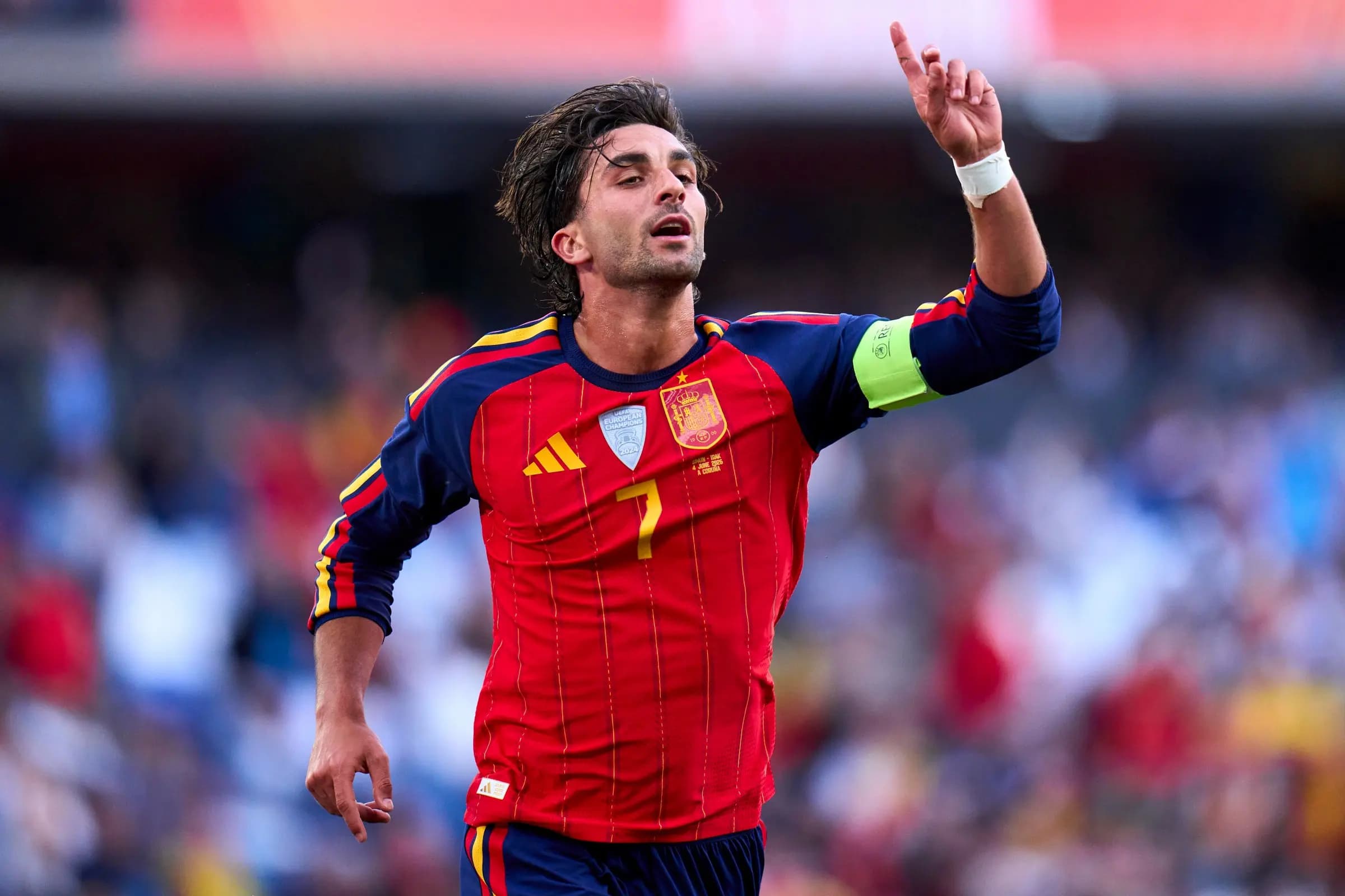 PSG sign World Cup Final Star Ferran Torres from Barcelona 