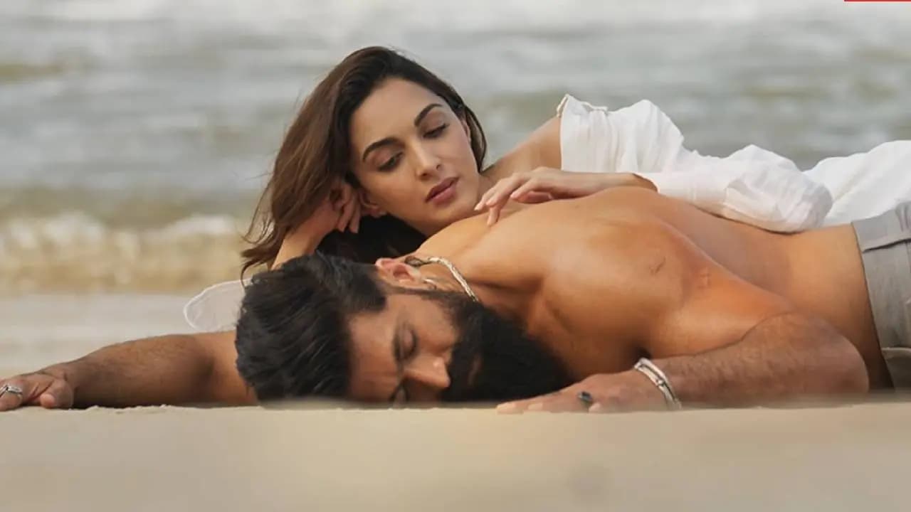 Yash Responds To Toxic Movie Bold Scenes Controversy With Kiara Advani