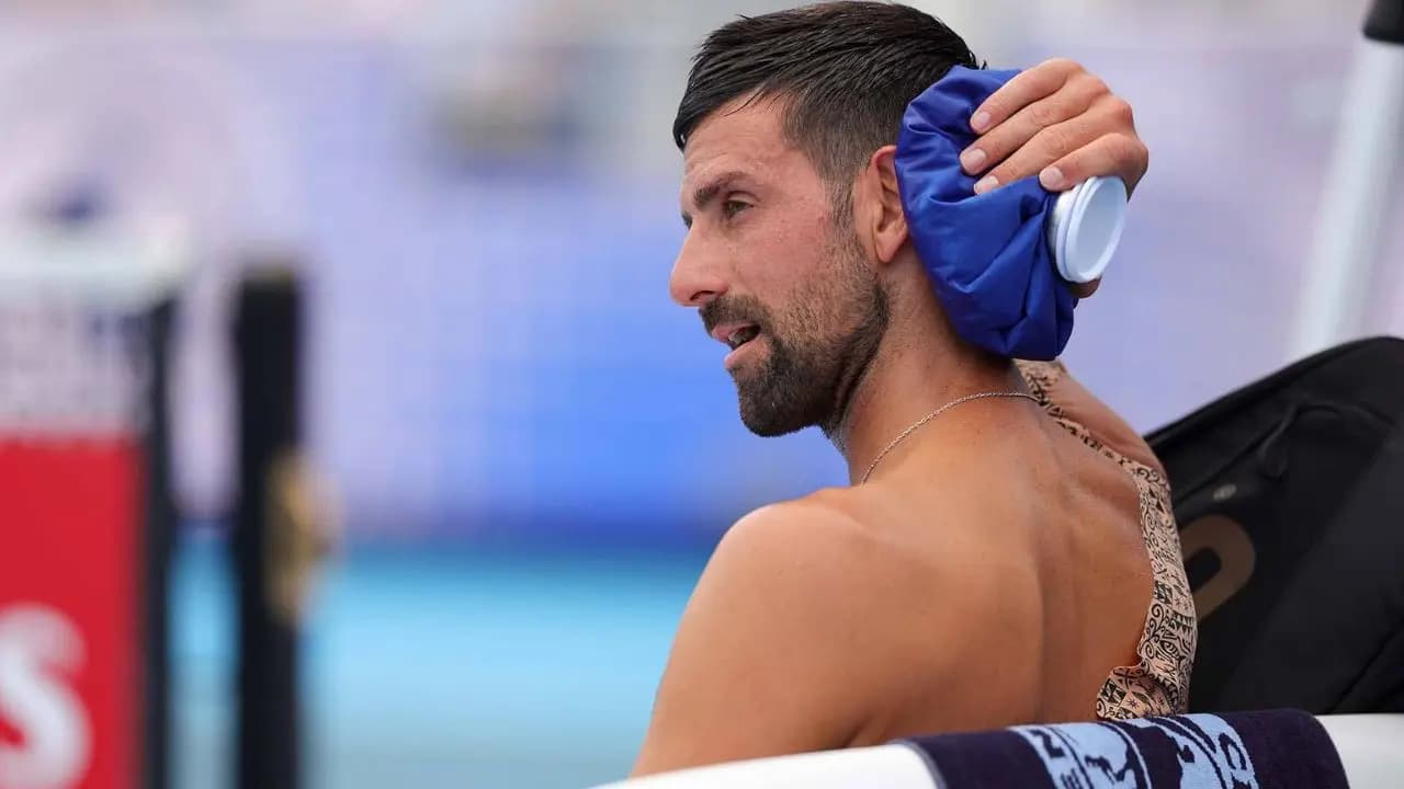 Novak Djokovic struggles in the heat vomits before suffering a shock defeat at the Cincinnati Open 