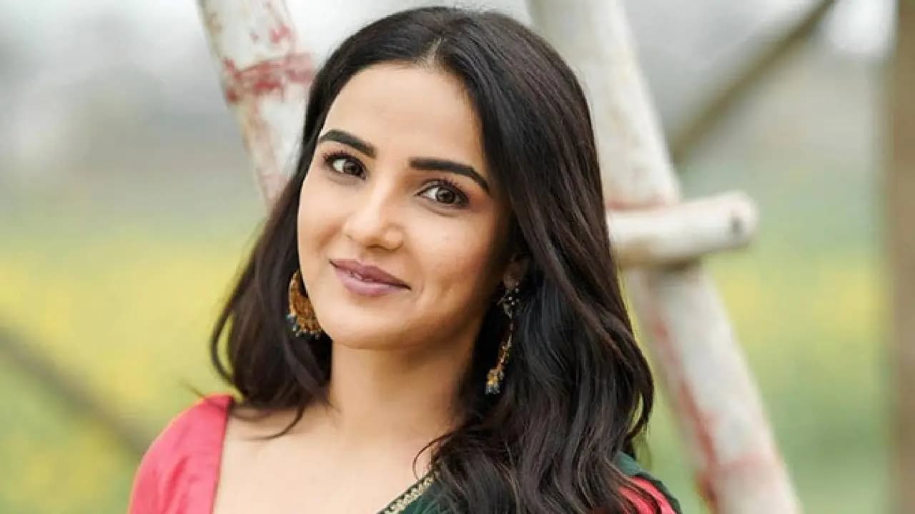 Jasmin Bhasin had temporary Memory Loss in Khatron Ke Khiladi 15 Stunt Injury