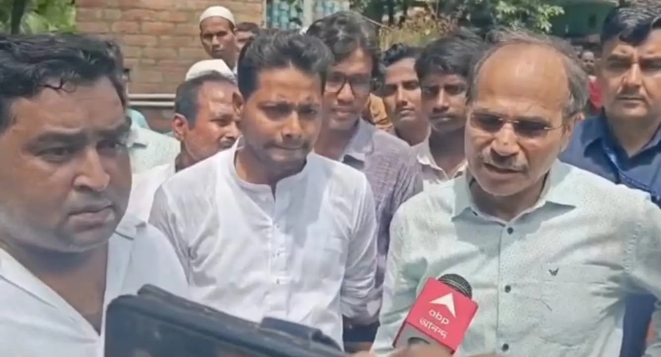 Congress Worker and Son murdered in Nakashipara: Adhir Visits Family Blames Fatema Bibi and her Husband High Political Conspiracy 