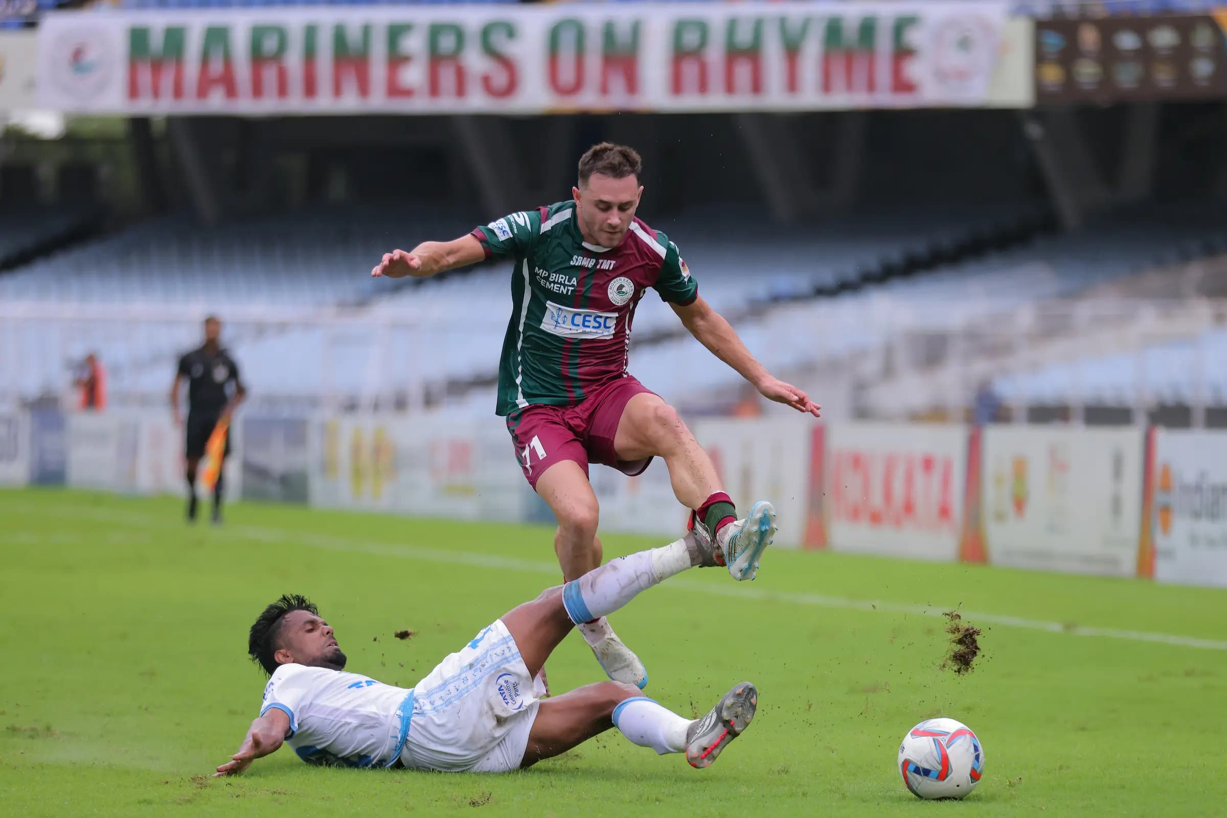 Mohun Bagan coach unhappy with refereeing, raises several questions after Jamshedpur match 